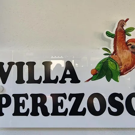 Villa Perezoso & Tiburon
